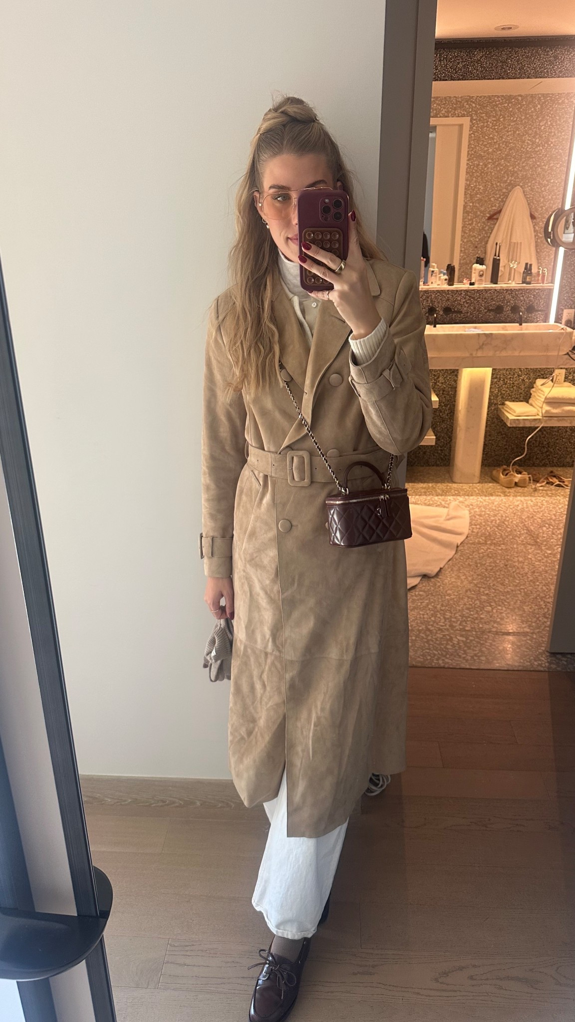 Ootd in NY! Coat is a major splurge but I tried to link similar 🤎

#LTKdayinmylife #LTKootd #LTKHoliday