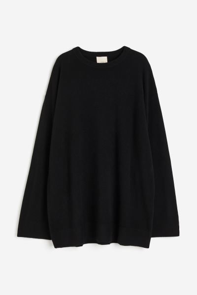Oversized cashmere jumper | H&M (UK, MY, IN, SG, PH, TW, HK)