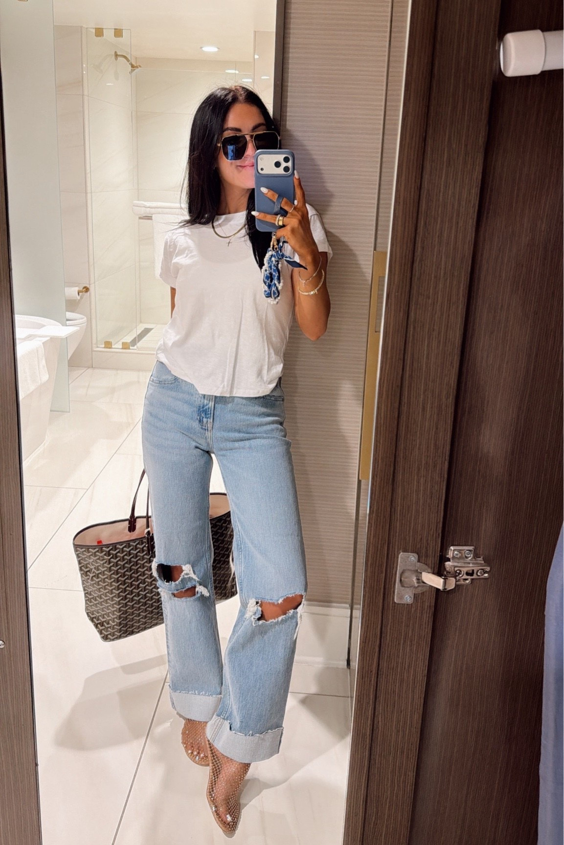 Love this outfit — and it’s all on sale!!

Abercrombie tee & jeans
Amazon necklace



Summer sale, good deals, summer outfits, sale alert, discount, livingmybeststyle, Katy roach

#LTKSaleAlert #LTKootd #LTKSeasonal