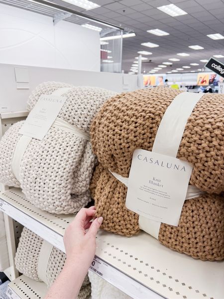 You need this cozy blanket this fall!🍂🤎😍

Fall home. Fall decor. Blankets. Target fall decor. Target home. 



#LTKSeasonal #LTKHoliday #LTKhome