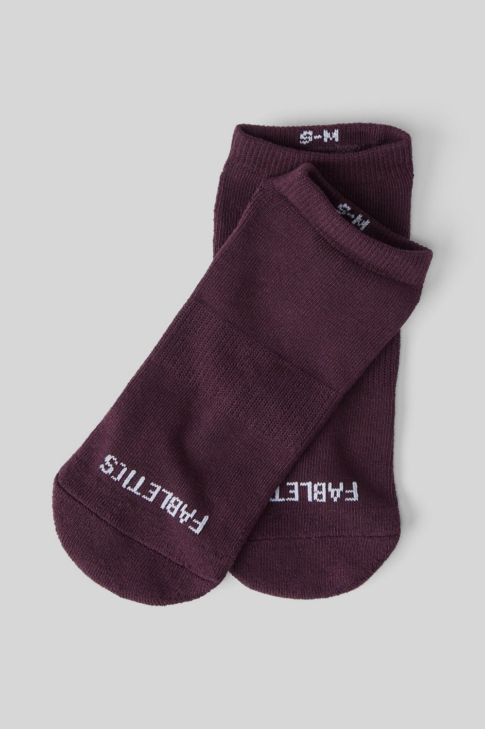 The Everyday Invisible Sock | Fabletics