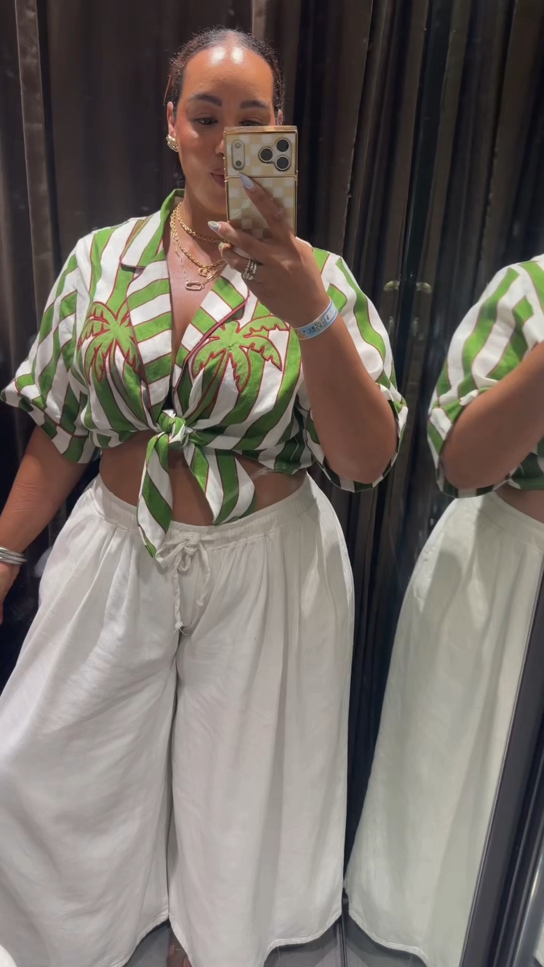 Zara finds that fit a curvy body

#LTKgrwm #LTKSaleAlert #LTKMidsize