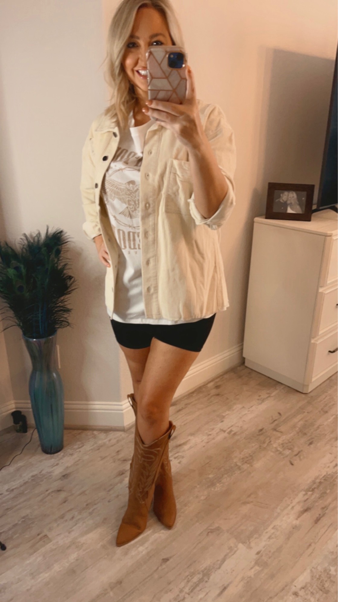 Loving all the shackets and western boots!

#LTKbeauty #LTKunder100 #LTKstyletip