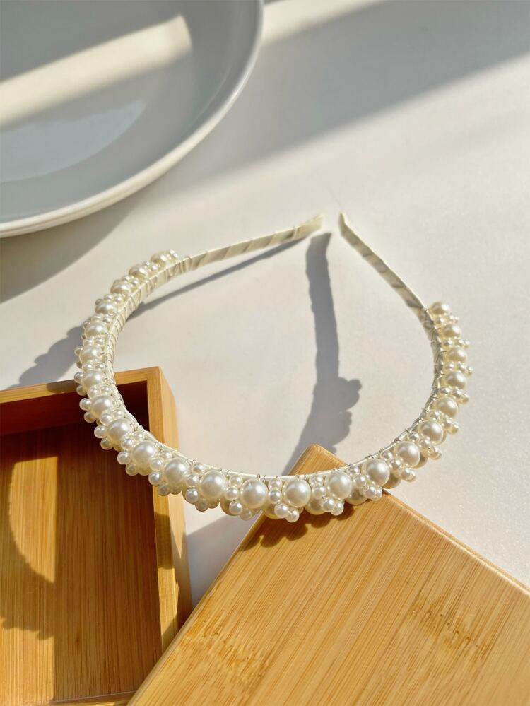 1pc Faux Pearl Decor Headband
       
              
              $1.80        
    (1000+)
    ... | SHEIN