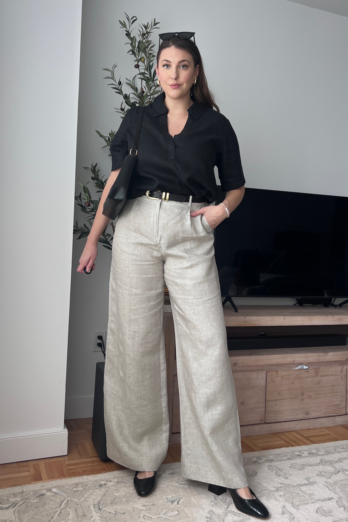 J crew linen trouser and linen top for summer. Finally a linen trouser that’s LONG enough for us tall girls (comes in regular length  also) so chic 



Linen outfit | linen trouser | linen top | size 10 fashion | size 10 | Tall girl outfit | tall girl fashion | midsize fashion size 10 | midsize | tall fashion | tall women | j. Crew 

#LTKtravel #LTKmidsize #LTKstyletip
