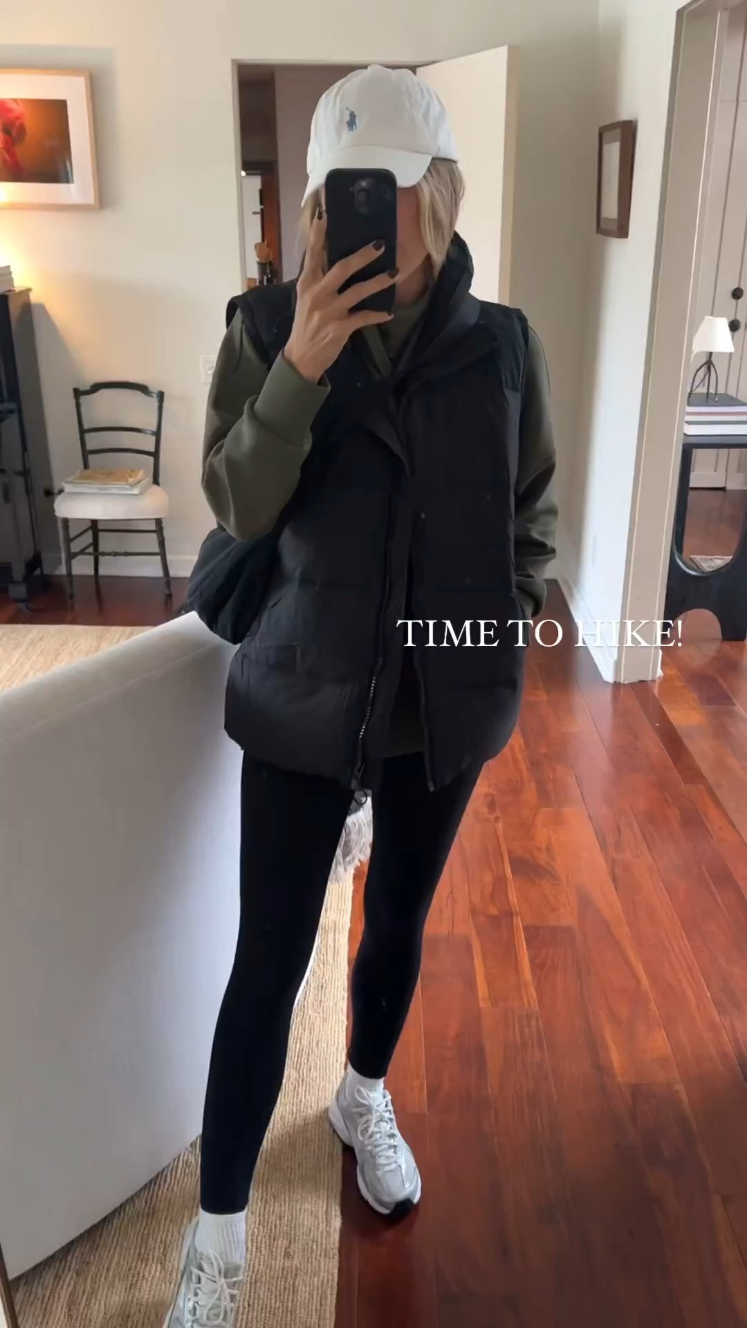 Time to hike! Consider me a @varley fan for life! 