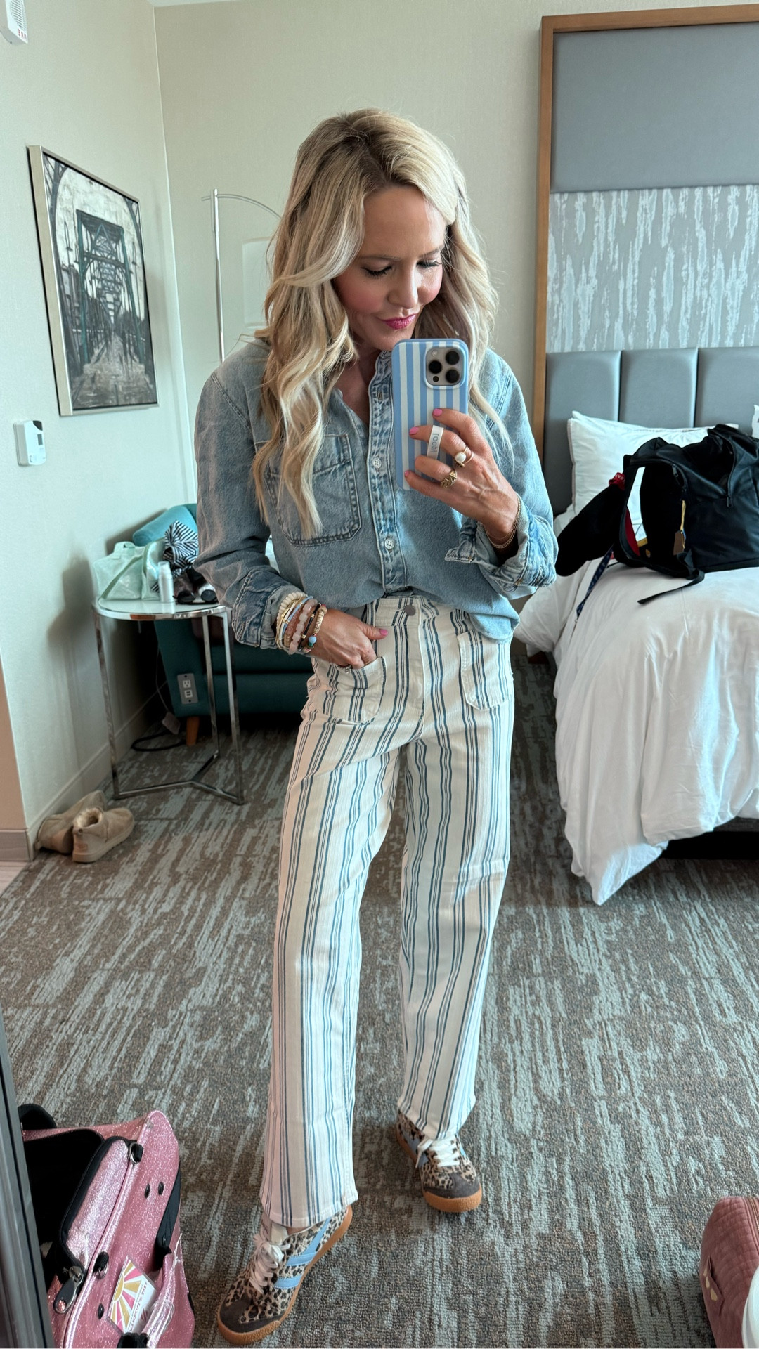 dance mom ootd day two • wearing XS in charger shirt and 00 in striped denim • 

#LTKgrwm #LTKootd #LTKOver40