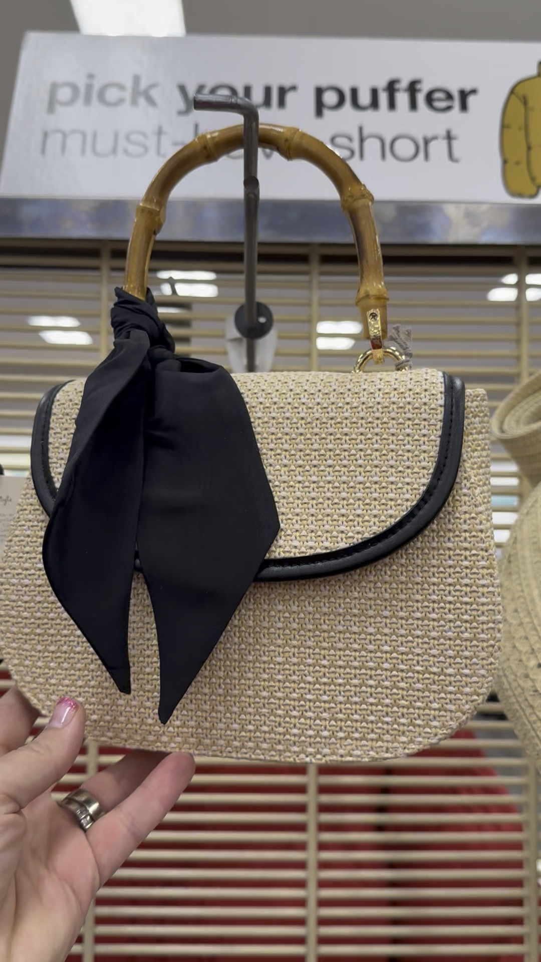 Super cute purses with bamboo handle. They’re only $25!!!!

#LTKWorkwear #LTKWatchNow #LTKItBag