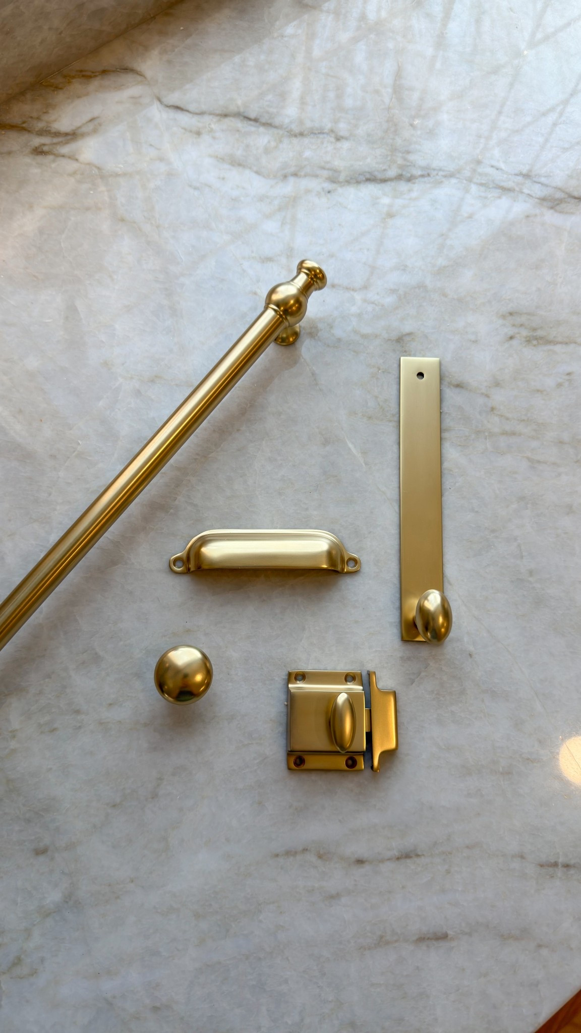 Our favorite kitchen hardware!



#LTKHome