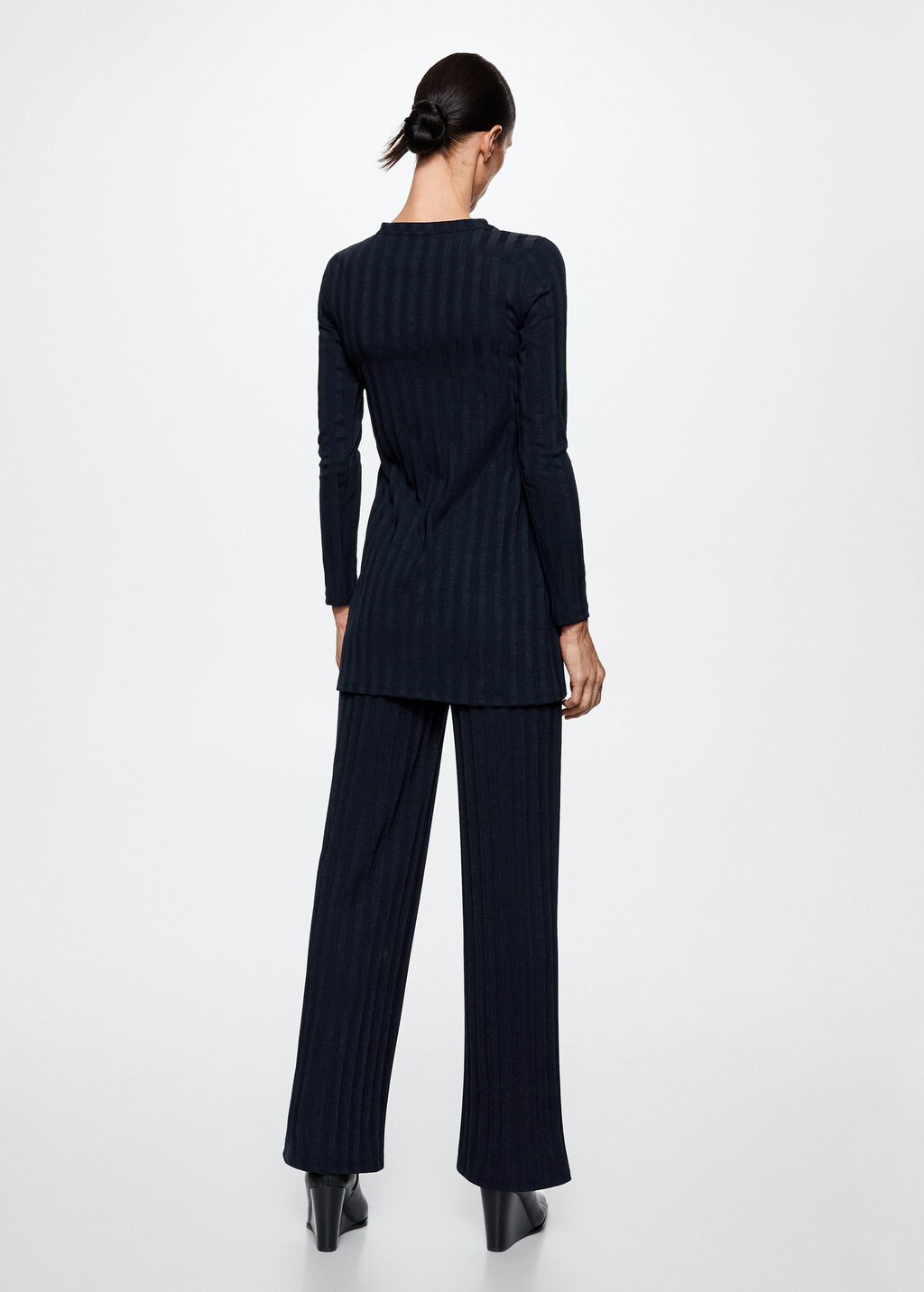 Plus sizes for Women 2022 | Mango USA | MANGO (US)