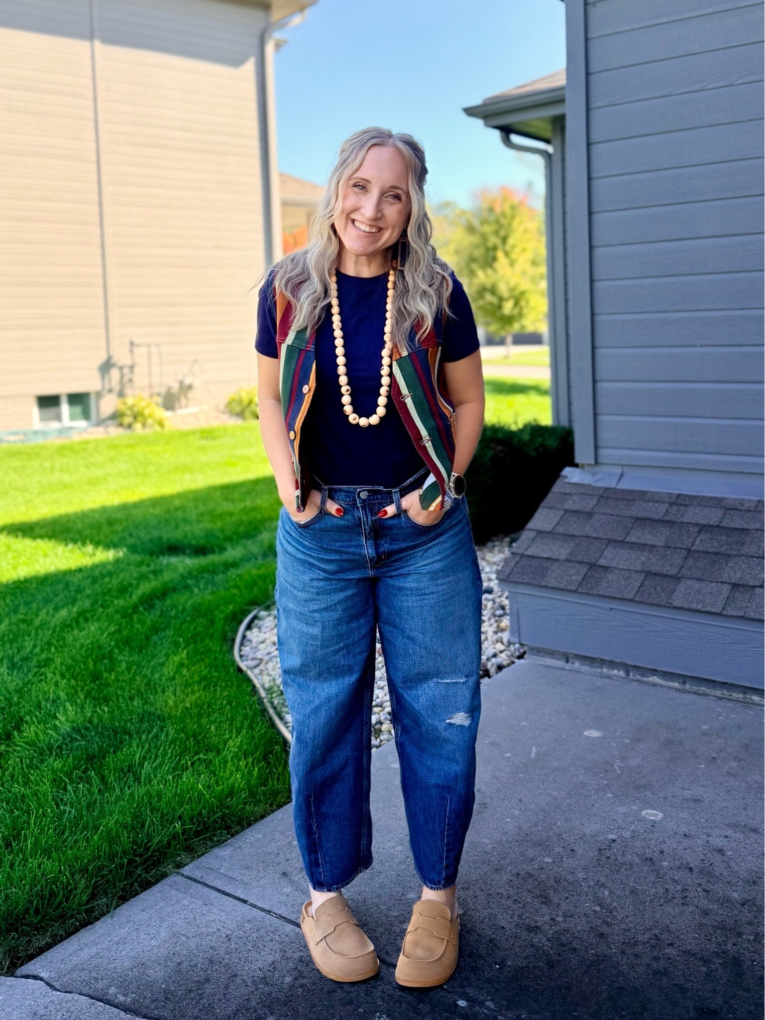 Loving these bold fall colors and comfy clogs! Just need the fall weather to return…
