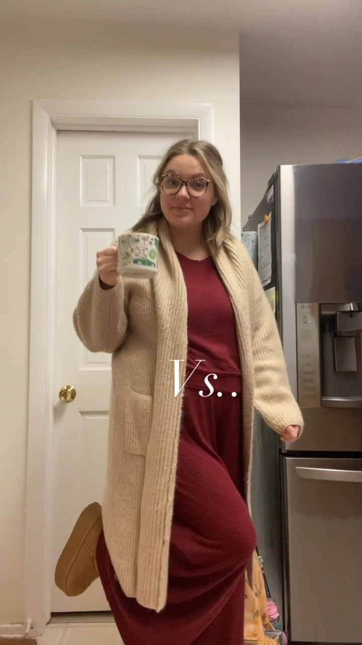 Select colors in these pj bottoms are clearance. Plenty of sizes still in stock. I’ve been obsessed with them. 



#LTKSaleAlert #LTKFindsUnder50 #LTKBump