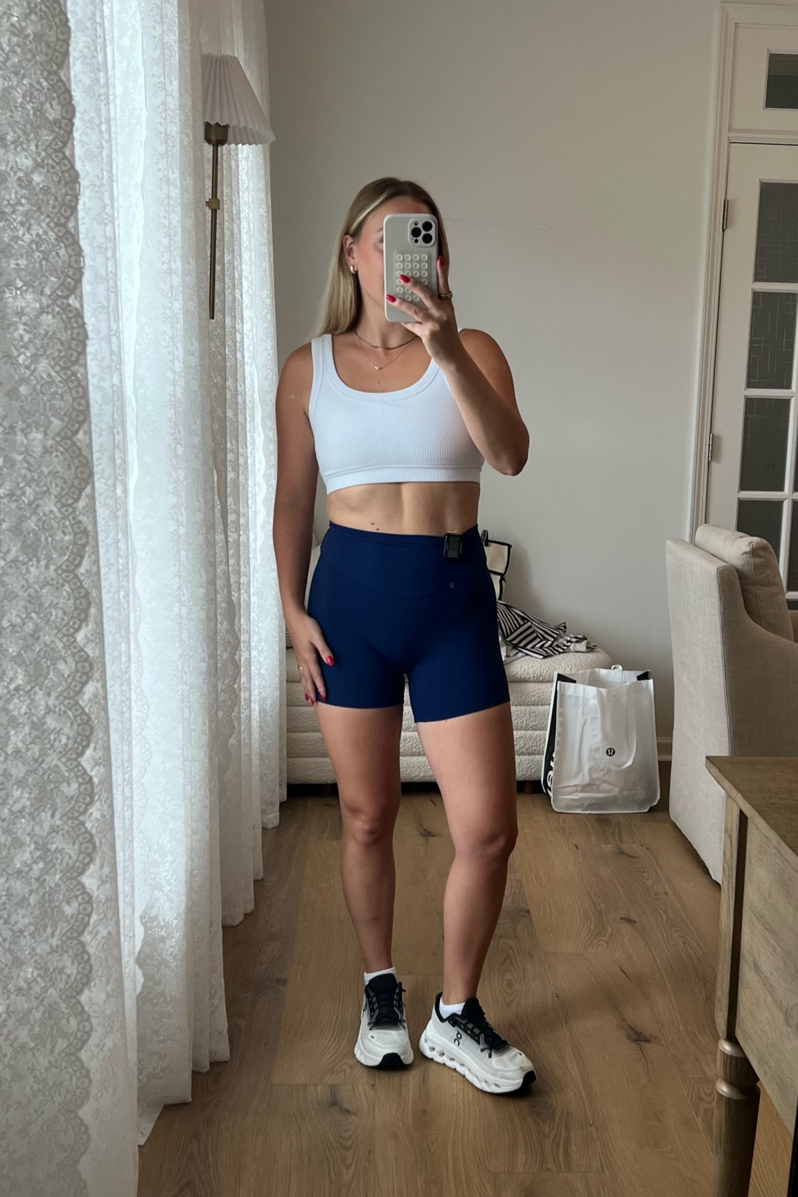 wearing a small in the bra and shorts!



#LTKActive #LTKFitness #LTKSummerSales