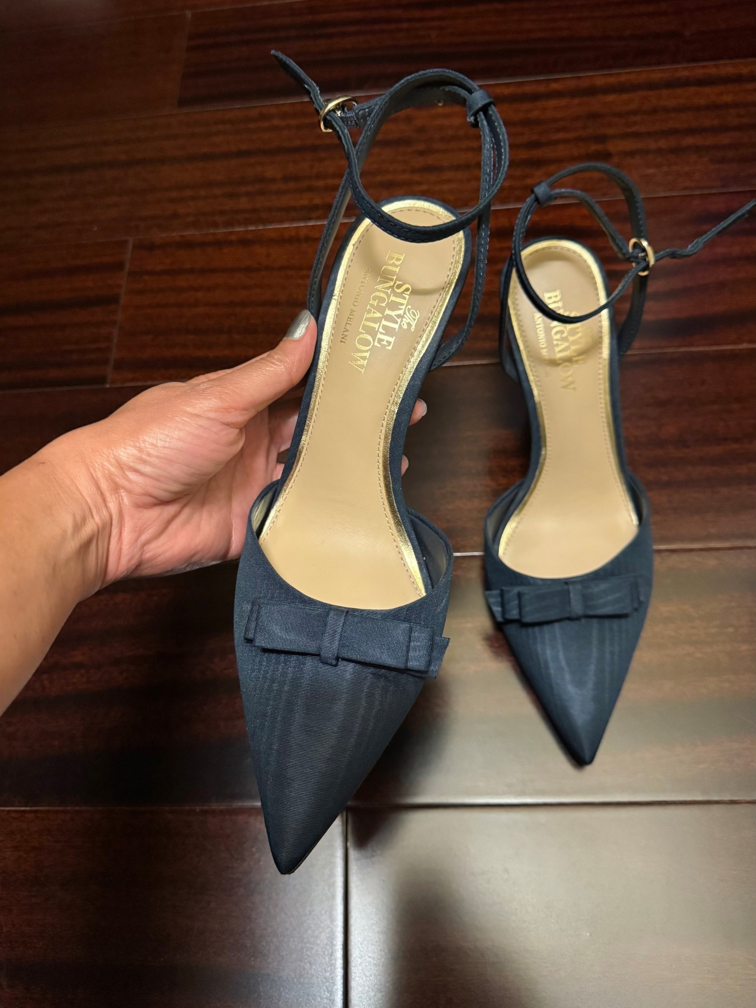 Gorgeous fabric bow detail pumps!💙

#LTKWedding #LTKStyleTip #LTKShoeCrush