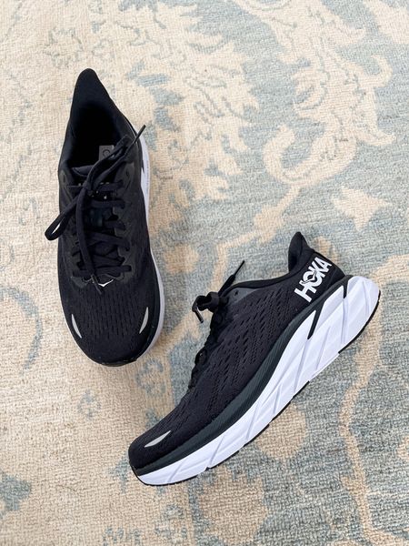Blake got a pair of these Hoka sneakers and loved them so I had to try them out!

Sneakers, hoka sneakers, running shoes, gifts for her, gym shoes, workout sneakers, activewear, black and white sneakers



#LTKstyletip #LTKfit #LTKshoecrush