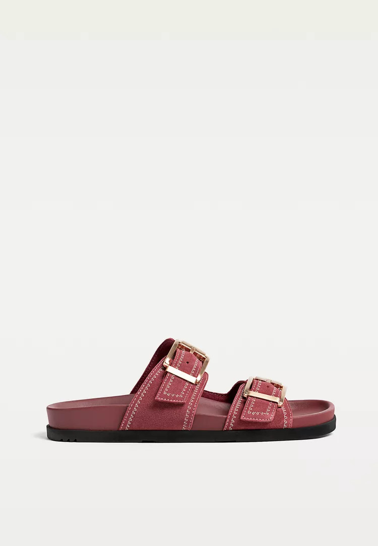Flat leather sandals with buckles | Stradivarius (UK)