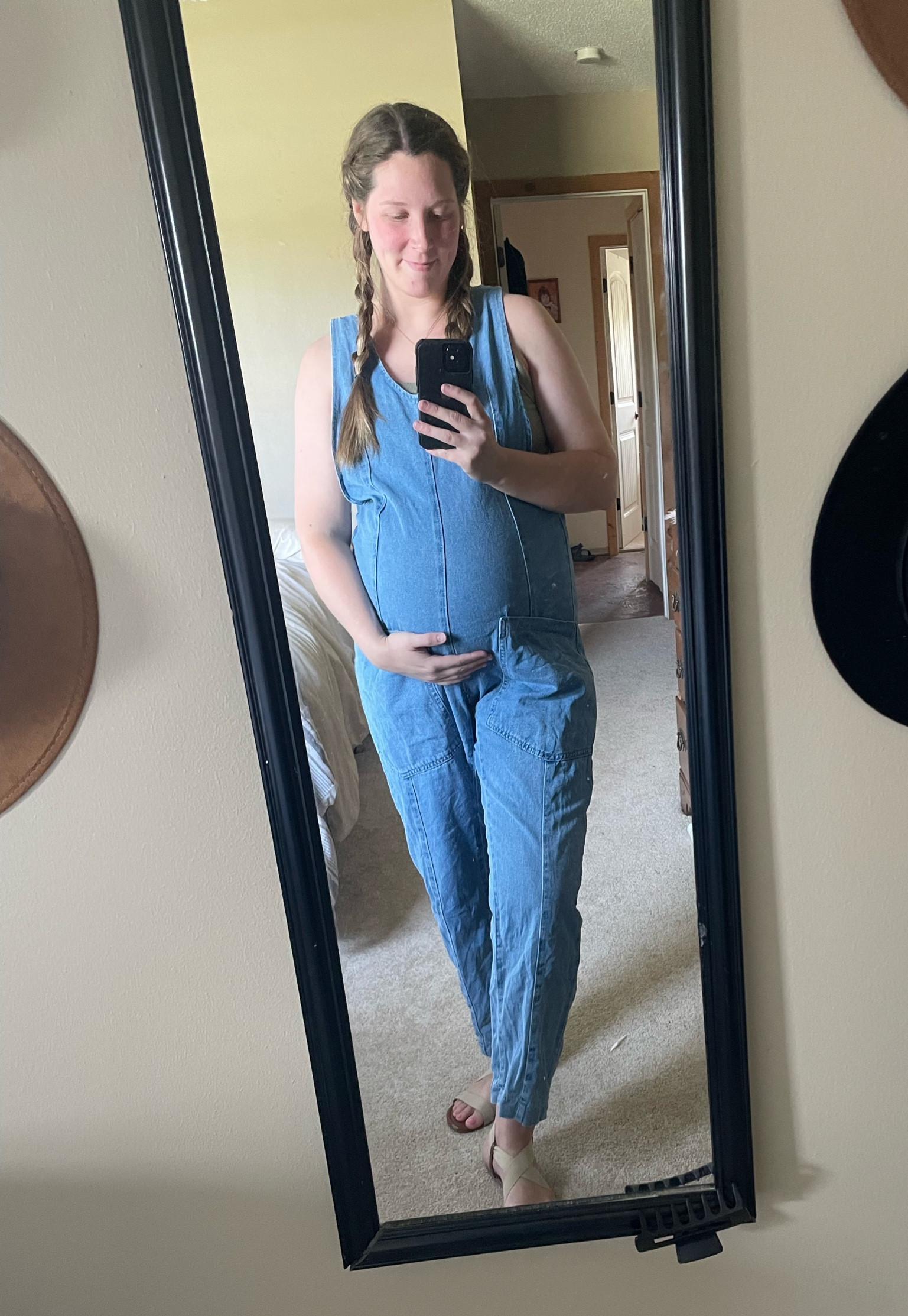 Was gifted this denim overall jumpsuit — comfy, fits well at 8 months pregnant and will be nice to have postpartum. Could *maybe* size down if I weren’t pregnant, as uptop still has a little extra room. 

Size M | 34 weeks pregnant 


#LTKMidsize #LTKBump #LTKFindsUnder50