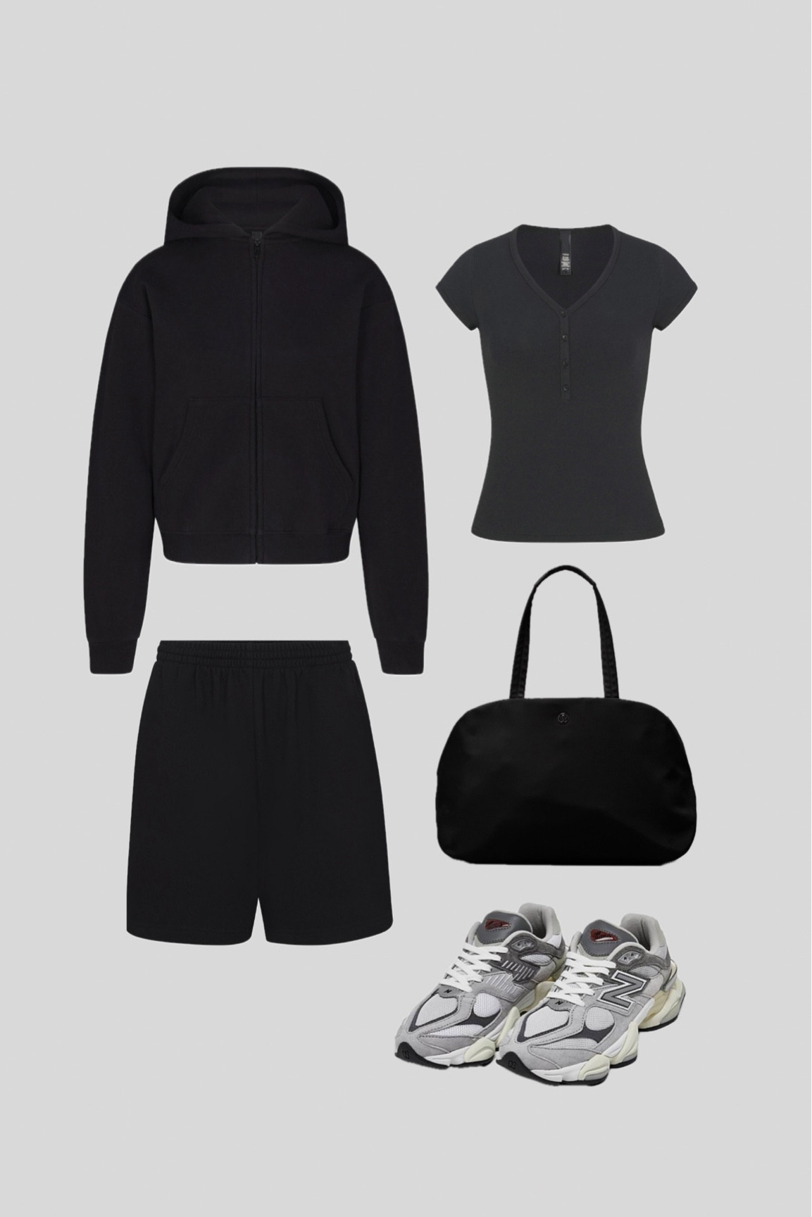 Travel ootd🖤

#LTKshoecrush #LTKstyletip #LTKSeasonal