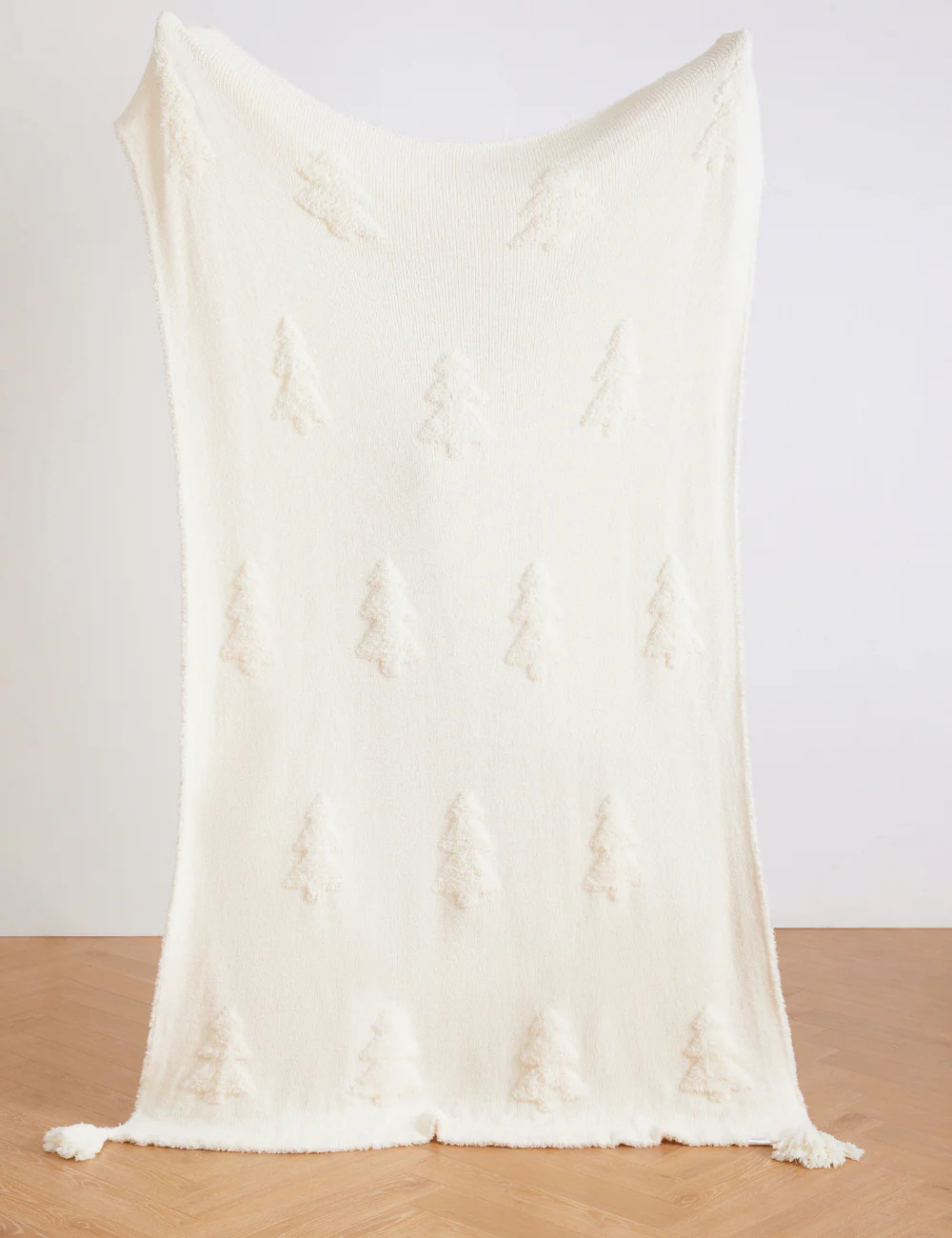 TSC X Madi Nelson: Christmas Tree Buttery Blanket- Pre-Order 11-30 or sooner | The Styled Collection