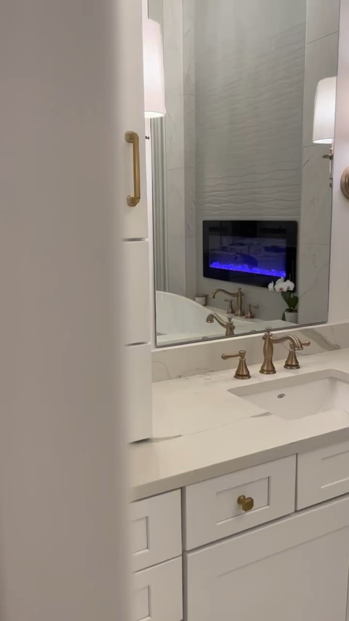 Primary Bathroom 

#LTKhome #LTKVideo