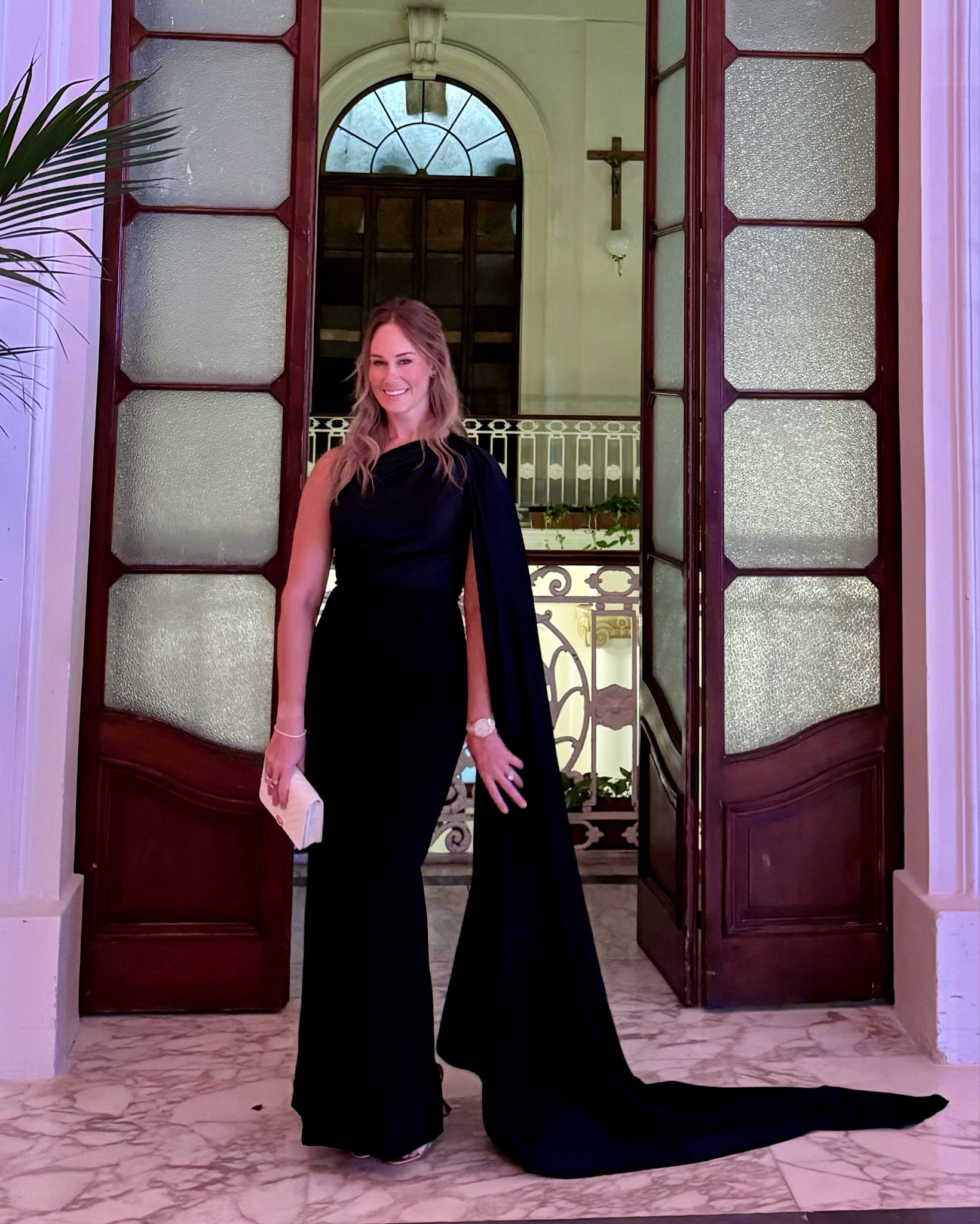 Having a cape moment 

#LTKwedding #LTKstyletip #LTKpartywear