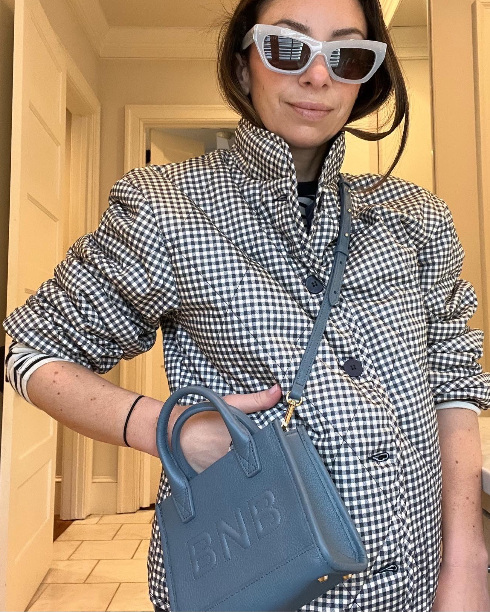 My sister gave me this monogrammed micro bag for Christmas and I’m so excited because I wanted to try this brand and it’s way better than I imagined. Definitely recommend! 