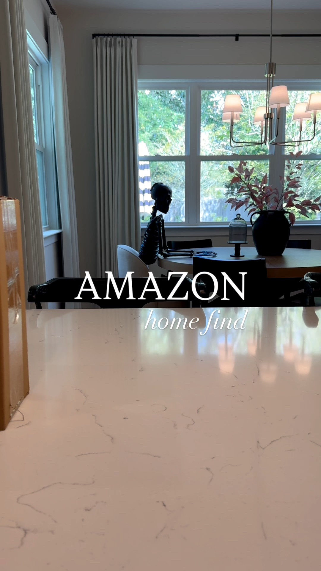 A little midweek glow-up courtesy of my latest Amazon find ✨

This affordable little marble beauty did not disappoint. It also comes in a gorgeous brown! 