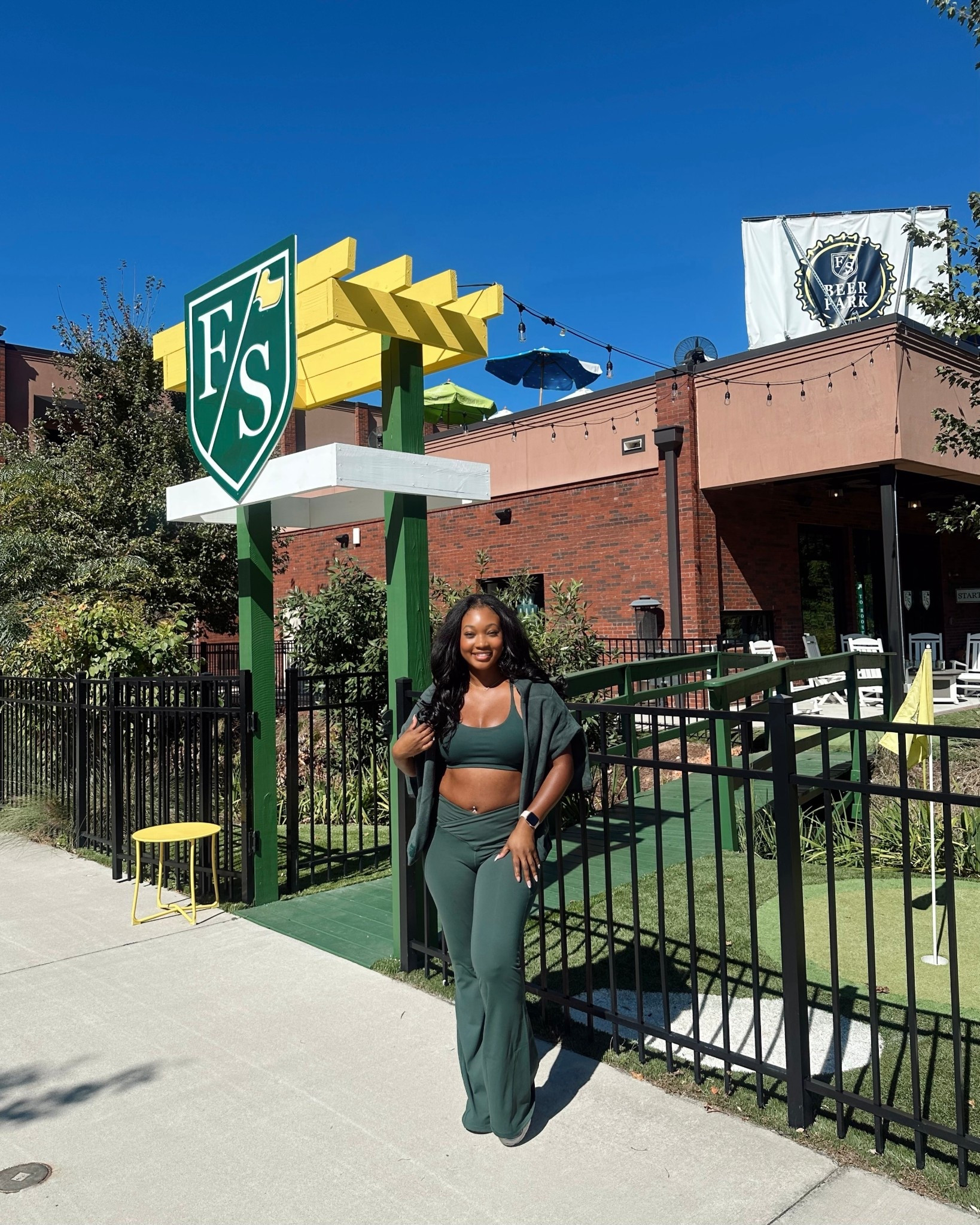 Commence the fall vibes 🍁🍃 @fabletics has the perfect fall fits! 

On the go @fabletics keeps me super cozy and warm behold looking cute 🤭 #fableticspartner 

The best part is you can save 20-50% off cute styles and new collections 🌟 


 



#fabletics #ootd #ootdstyle #fitnesslifestlye #workoutset #cuteoutfits #cutestyle #fallstyle #falledit #falloutfitinspo #greenoutfit #greenaesthetic #travelinfluencer #atlinfluencers #fashioninfluencers #beautyinfluencers #atlantainfluencer #travelootd #travelstyle #pr #prunboxing #matchingset  

#LTKPetite #LTKStyleTip #LTKActive