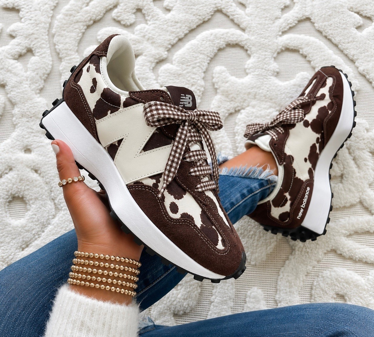 new balance 327 🤎🐄

These instantly elevate any casual outfit and pair perfectly with leggings, denim, or an oversized sweatshirt for that effortless, Pinterest inspired look.

✨ Sizing: Runs true to size. If you’re between sizes or prefer a little extra room, go up a half size. I’m wearing my true size.