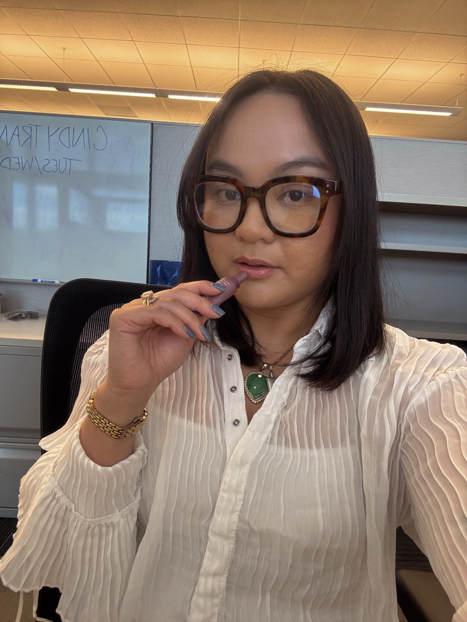 My must have work essentials! 
Blue light glasses and summer Friday lip balm! #amazon #sephora #summerfridays

#LTKSaleAlert #LTKWorkwear #LTKFindsUnder50