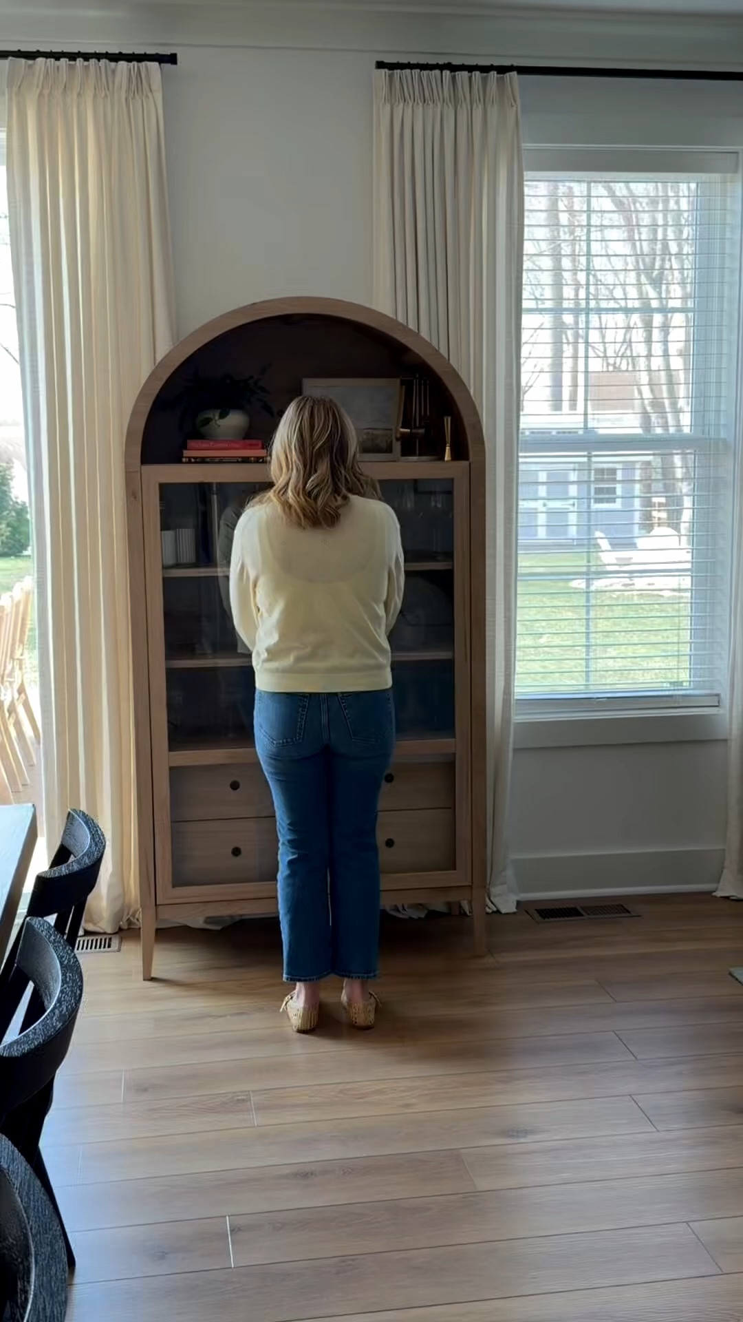 #ad These are the pieces in my home I get asked about daily ✨ My top 5 @Wayfair  finds that I’d buy again in a heartbeat 🙌🏼 Which one is your favorite?

@wayfair #wayfair #WayfairPartner @shop.LTK #liketkit

#LTKdayinmylife #LTKHome #LTKSaleAlert