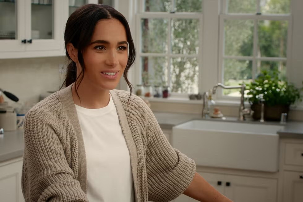 With Love Meghan Markle Cardigan



#LTKSeasonal #LTKStyleTip
