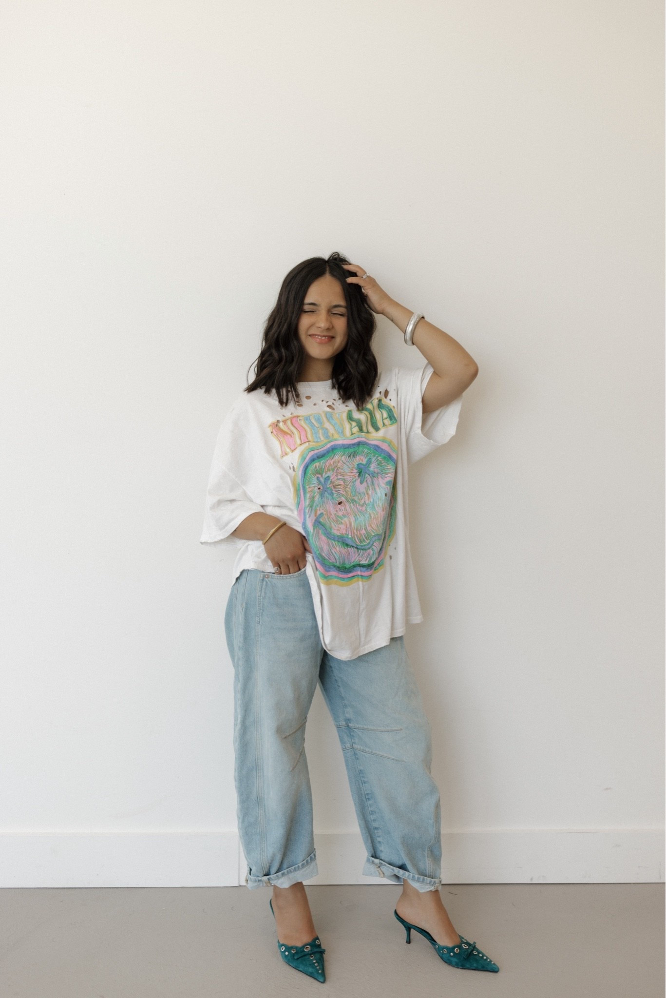 My uniform: graphic T, barrel jeans, sneakers or heels. What is your go too outfit?!

#LTKootd #LTKgrwm #LTKmomlife