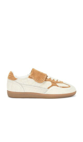 ALOHAS Tb.490 Club Sneaker in Tan. - size 39 | Revolve Clothing (Global)