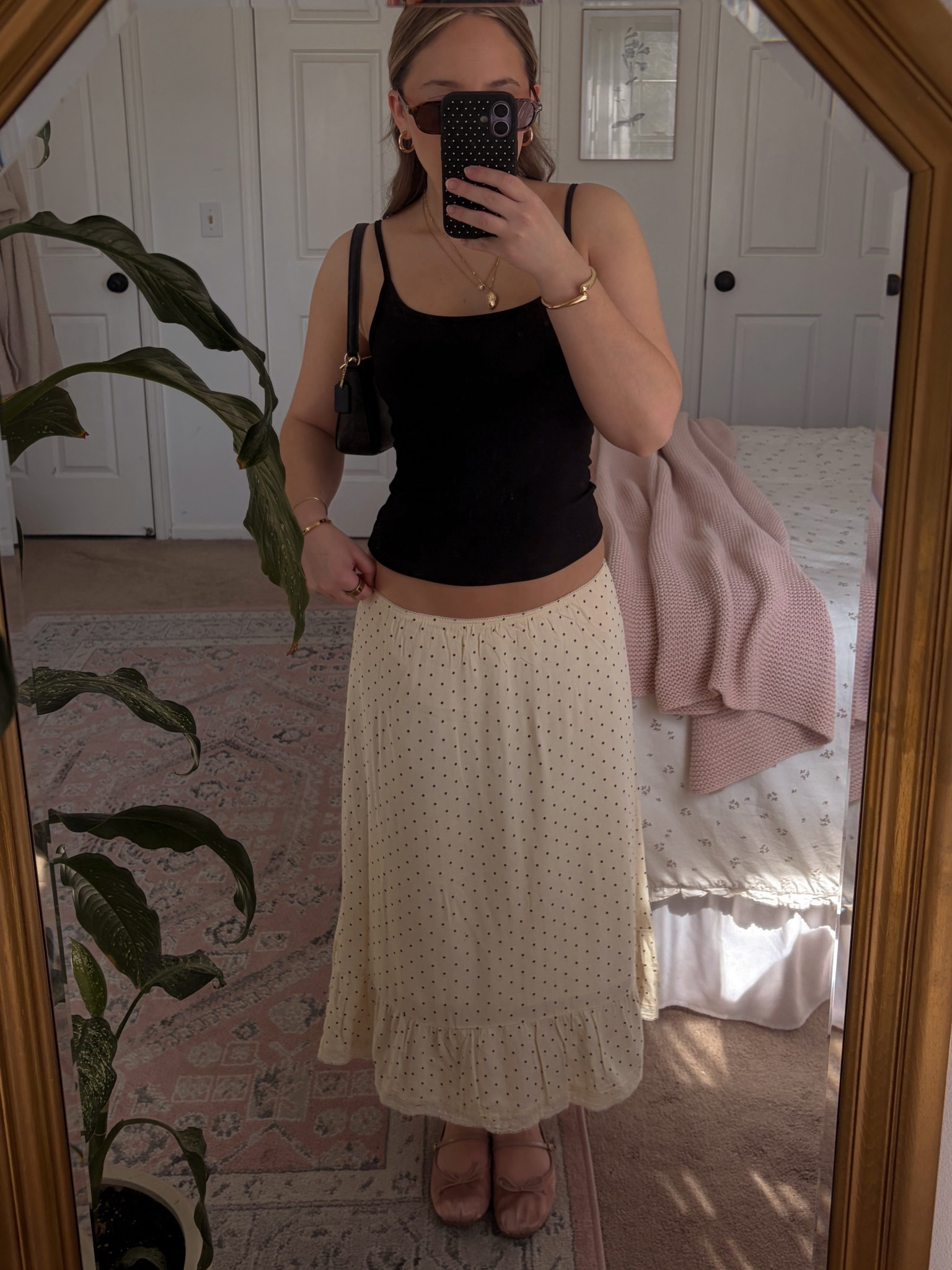 skirt is brandy melville