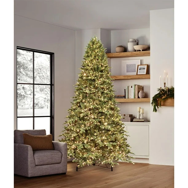 Member's Mark 9' Fraser Fir Downswept Pre-Lit Christmas Tree | Sam's Club