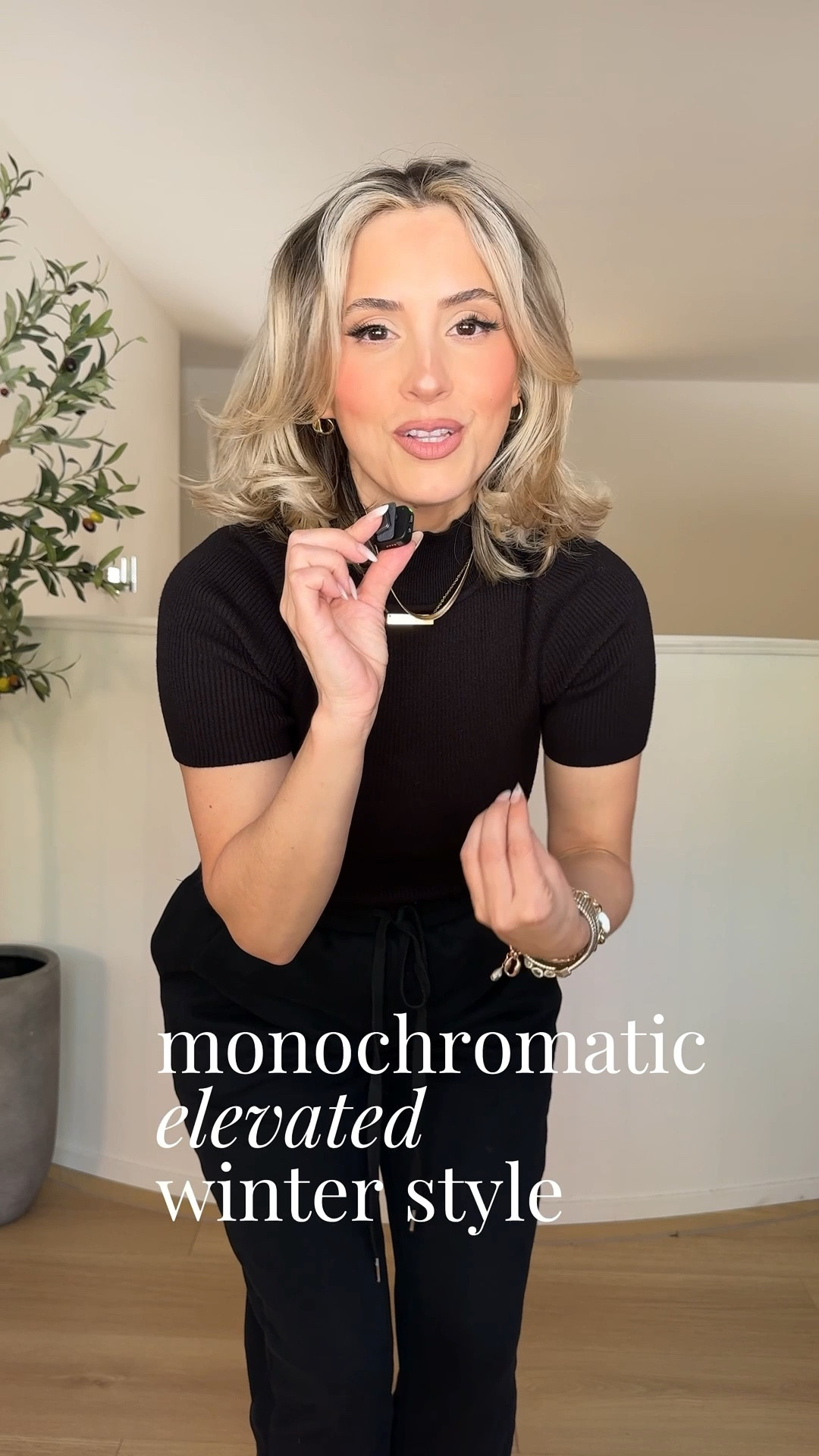 Monochromatic casual chic winter looks 🥰

Exact coats may be out of stock but I've linked many similar all different price points. 

I keep my coats for years and don’t buy new every season. The ones I linked are very similar and give the same look 🤍

#LTKWorkwear #LTKFindsUnder100 #LTKootd