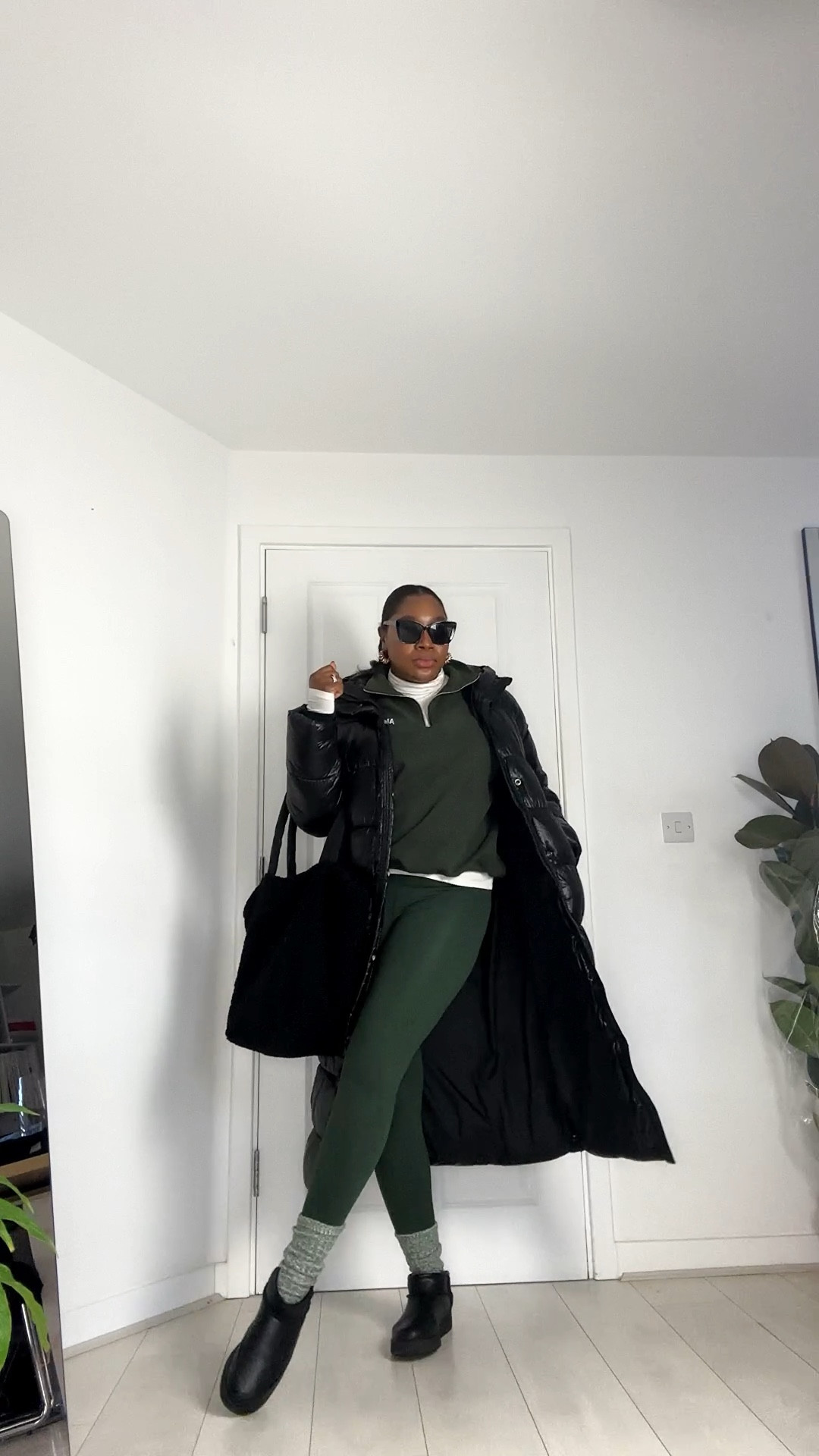 Ugg Ultra Minis styled 3 ways 

#LTKVideo #LTKeurope