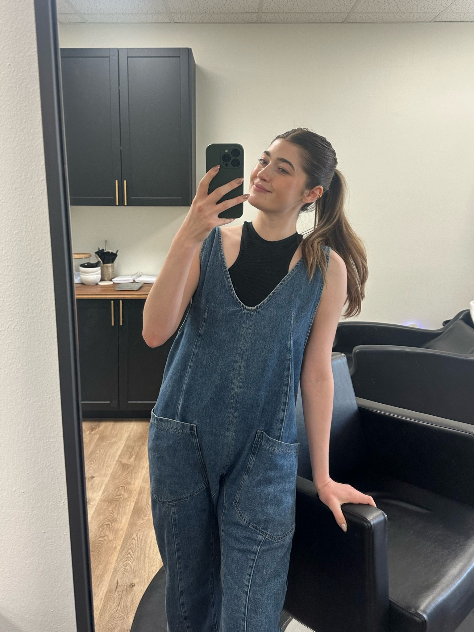 my fav jumper to wear behind the chair when I can’t pick out an outfit! 

#LTKfindsunder100 #LTKstyletip