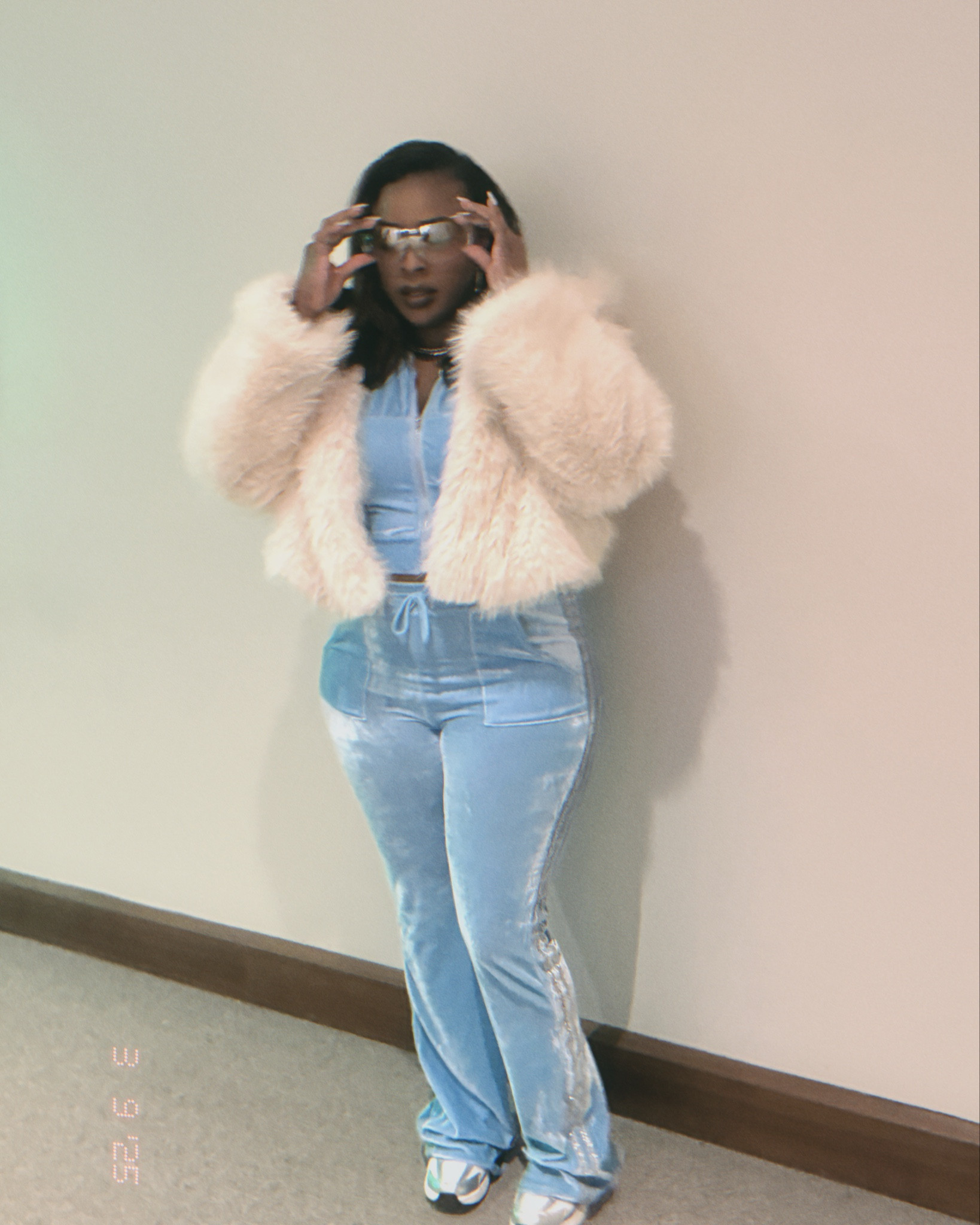 Yall know I love a good theme 🩵

I originally planning on getting a Juicy tracksuit but couldn’t bring myself to spend $200 so here’s an affordable dupe 
#millenniumtour  #amazonfinds

#LTKMidsize