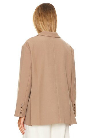 RE ONA Joey Oversized Blazer in Macadamia from Revolve.com | Revolve Clothing (Global)