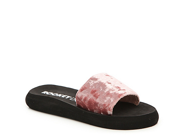 Rocket Dog Single Crush Slide Sandal - Women's - Blush | DSW