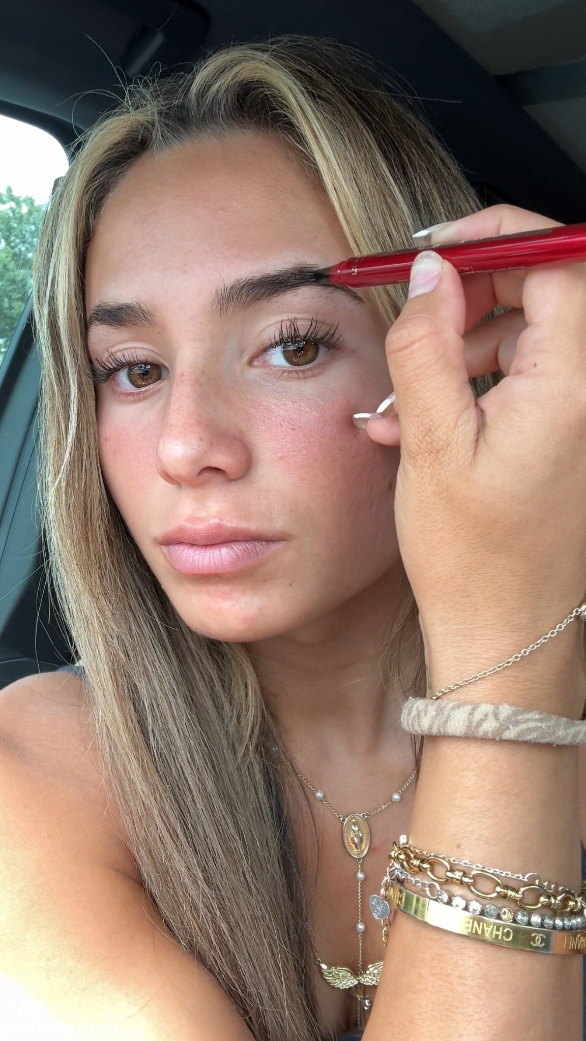 #Ad #LOrealParisPartner My makeup bag essentials @lorealparisusa 
@target #TargetPartner #LOrealParisMakeup #LOrealFauxBrow #Target @targetstyle 