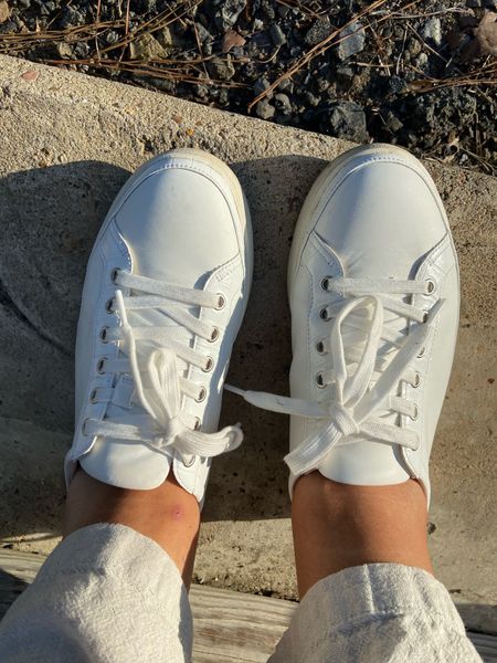 The white sneakers of the summer 👟 from Vionic - and guess what? They’re on Amazon 

#LTKShoeCrush #LTKSummerSales #LTKPlusSize