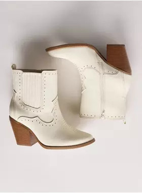 Studded Western Heel Bootie (WW) | Torrid (US & Canada)