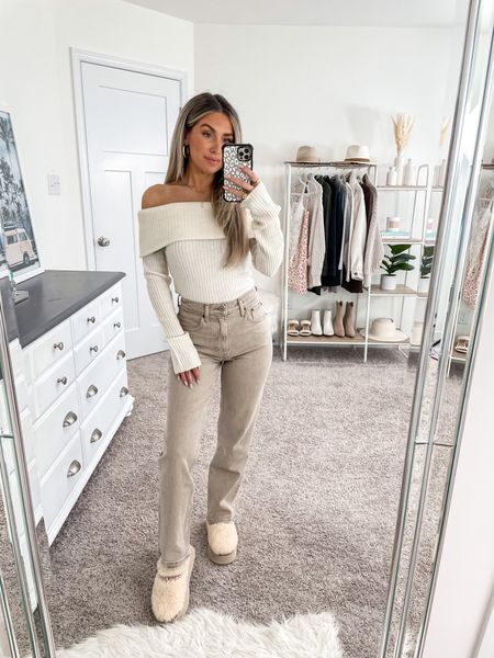 Cozy fall outfit with my new Ugg Tazz 🫶🏼☁️ they feel like they’re giving your foot a hug 🥹 I’m wearing a size 6! 
+ H&M off the shoulder top: xs
+ Abercrombie jeans in oat: 25 short 

#LTKshoecrush #LTKfindsunder100 #LTKSeasonal