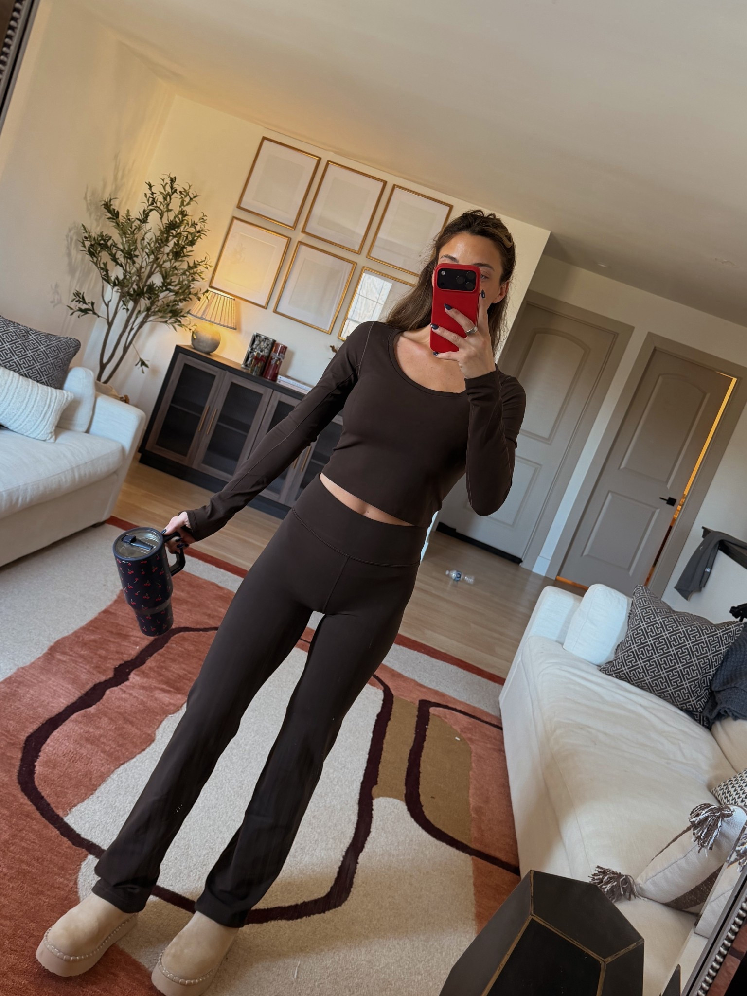 Size small on top and bottom 

#LTKmomlife #LTKPetite #LTKActive