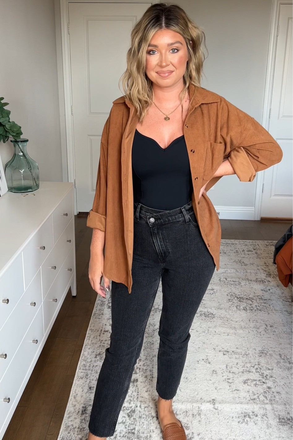 How to style a shacket for transition to fall. Medium in shacket & bodysuit. 29 in jeans (they do run snug and long so size up and get a shorter length) 

#LTKSeasonal #LTKstyletip
