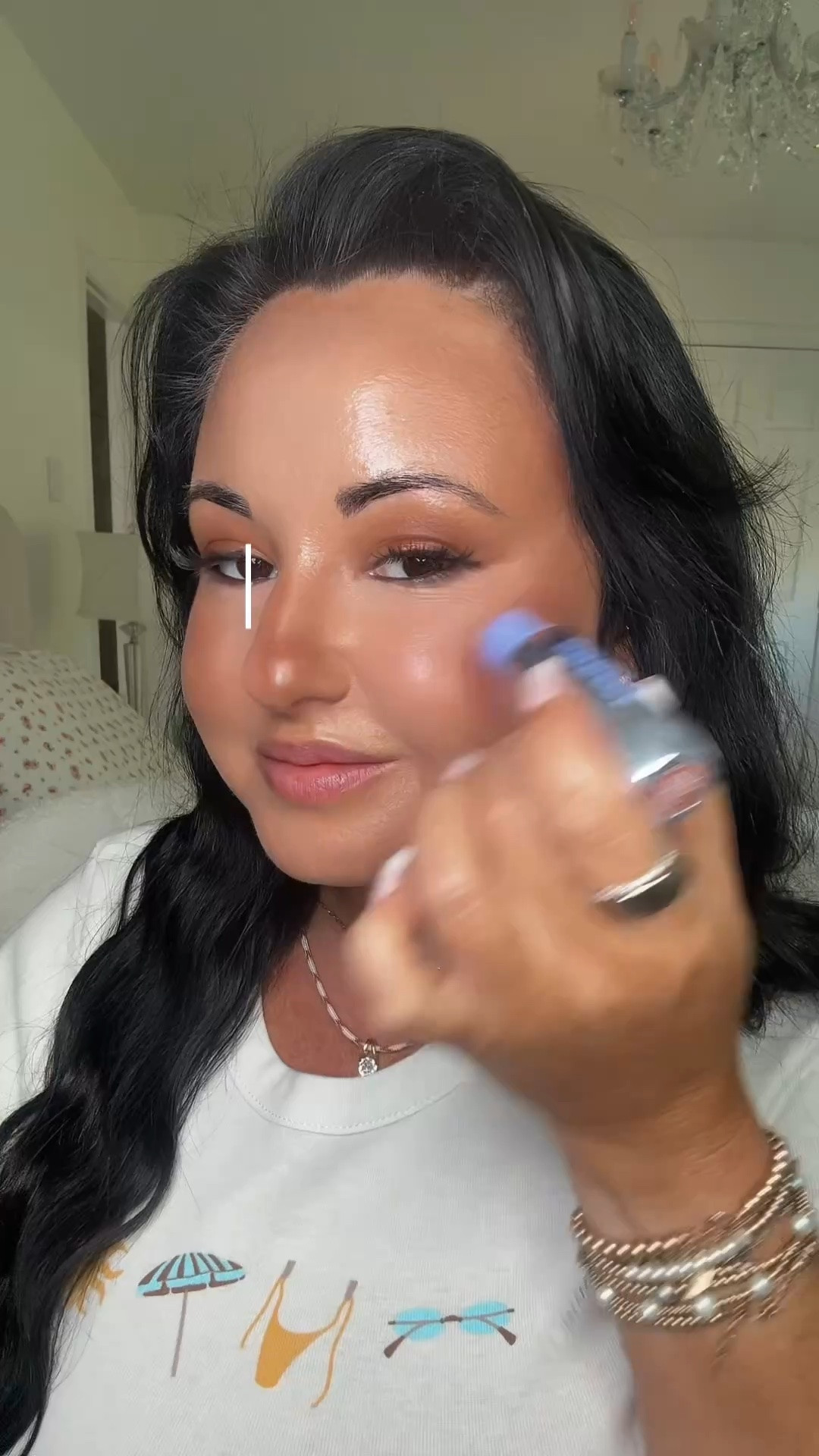The ultimate bronzy summer makeup ☀️✨
#bronzymakeup #summermakeup #softglam #glowymakeup #goldenhourmakeup #beautyrecommendations #makeuproutine #luxurybeauty

#LTKBeauty