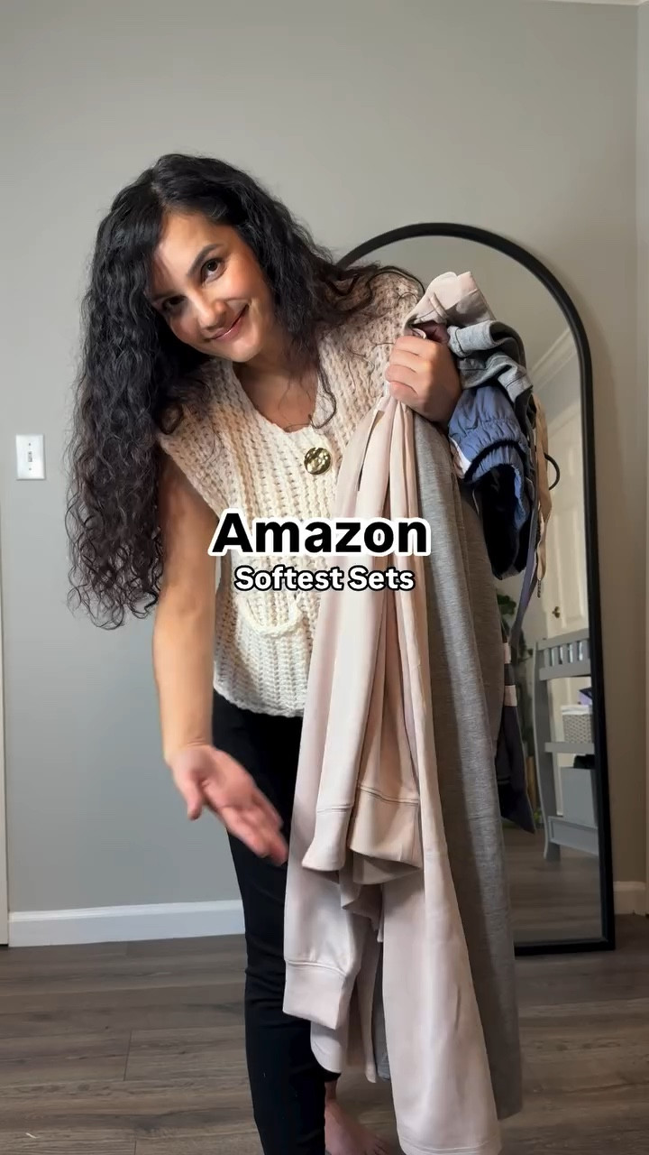 My weekend comfy set collection 🫶

✅ To shop this reel comment “SHOP below
And I’ll send you all the outfit details.
.
or
.
✅ The link to shop is also in my stories and in my bio.
.
Links are affiliate links
@shop.LTK
.
For more inspiration hit Follow
To reference this look hit Save

Fall fashion 2024, daily outfit ideas, everyday style, simple fits, effortless chic outfit inspo, fashion inspo, fashion style, ootd, outfit inspiration, bump friendly fit, minimal outfit, maternity fit

#bump #bumpstyle #maternity #casualoutfit #amazondeals #affordablefashion #amazon #amazonfinds #amazonfashion 
📸 @snap.topia outfits